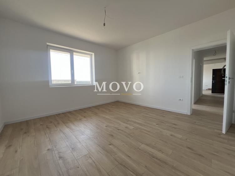 Apartament 3 camere | Curte 103 mp | 2 locuri de parcare | Calea Urseni