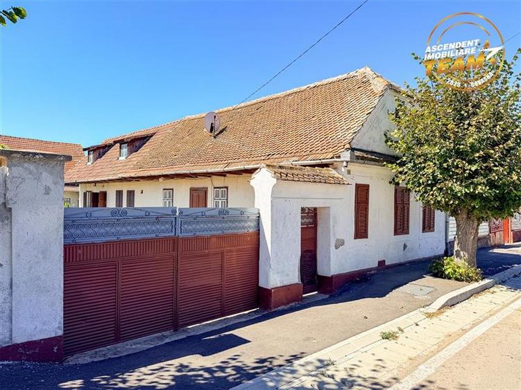 Casa traditionala transilvaneana in zona pitoresca