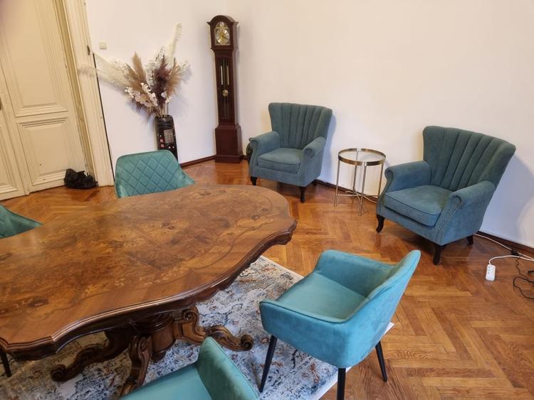 UNUVERSITATE-BATISTEI, LANGA METROU, AP CU 2 CAM PENTRU BIROURI