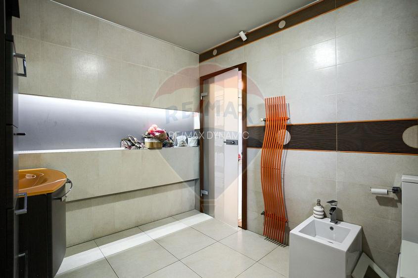 Casă modernă și spațioasă cu piscină,saună și sală de fitness – Pecica - 18