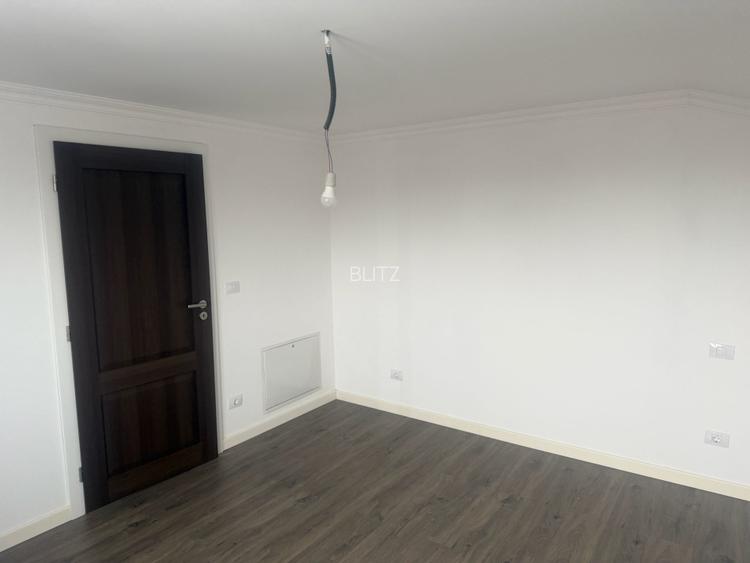 Casa  deosebita 280 mp utili, 2000 mp teren, zona Podari (schimb cu apartament ) - 9