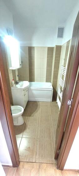 Chirie apartament 3 camere zona Spital Judetean mobilat-utilat 300eur/luna