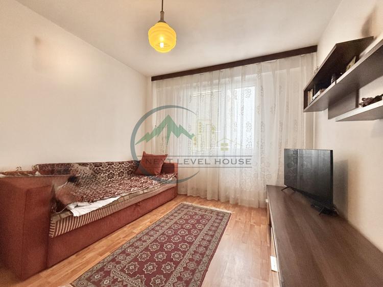 Apartament 3 camere, Astra