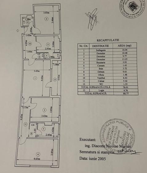 Apartament cu 4 camere de 81 mp, în bloc reabilitat