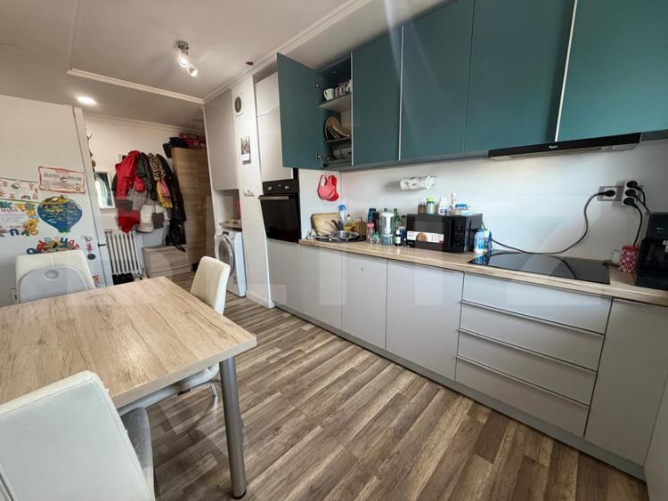 Apartament 4 camere deco, 2 bai, 82 mp, lift nou, parcare primarie zona Mănăștur