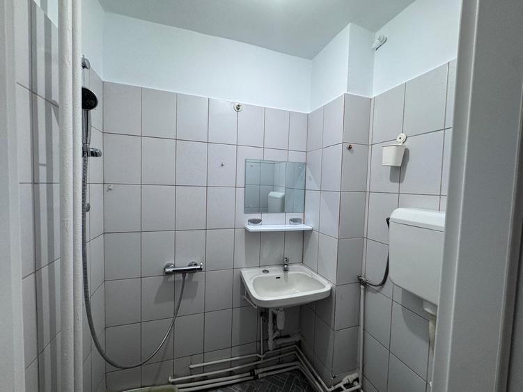 Apartament 4 camere | 85 mp | Tineretului | Vizavi de parc | Parcare