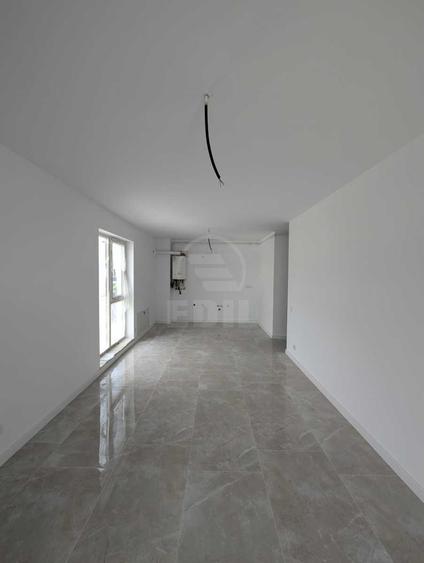 Apartament nou 3 camere ,etaj 1,zona Tineretului