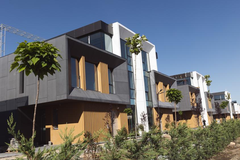 NEXO Nature FINALIZAT - Vile SMART -  Living Înalt de 7 Metri, Piscina încălzită
