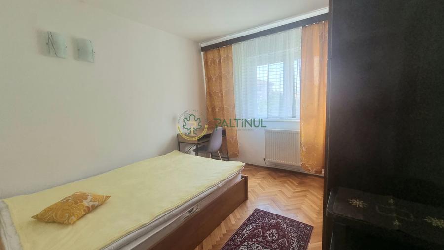 Apartament 3 camere cu balcon et. 3 Calea Dumbravii