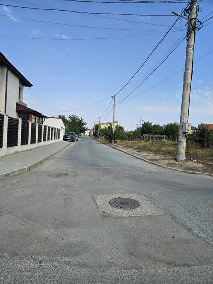 TEREN INTRAVILAN CU DESCHIDERE EXCELENTĂ – CUMPĂNA | OPORTUNITATE DE INVESTIȚIE