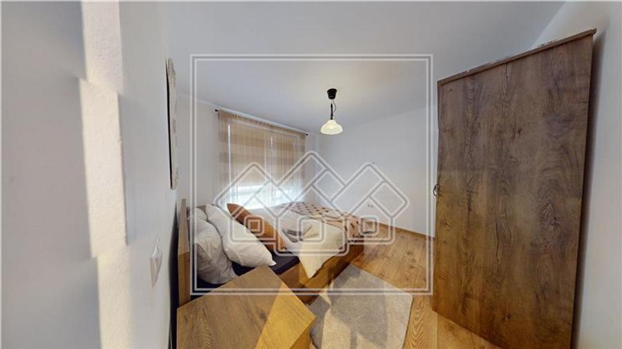 Ap. 4 camere, balcon, 2 bai - mobilat si utilat - Selimbar