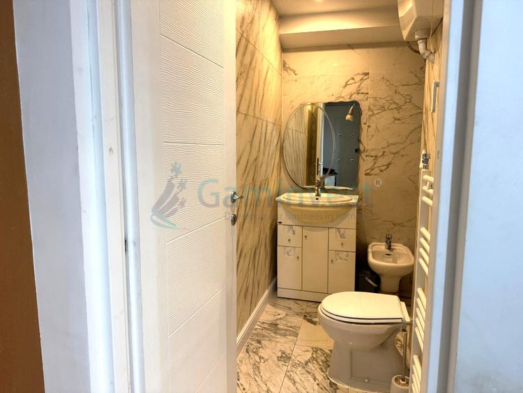 Apartament 3 camere de vanzare, ultracentral, str.Republicii, Oradea