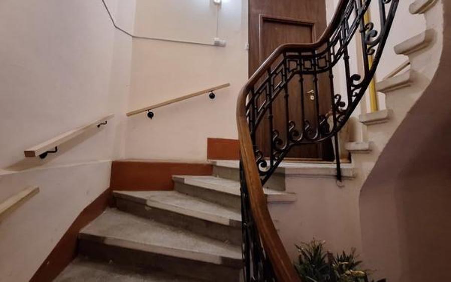 Ideal birou/ cabinet, Piata Romana- Caderea Bastiliei