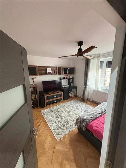 Apartament 2 camere si balcon zona Rahova