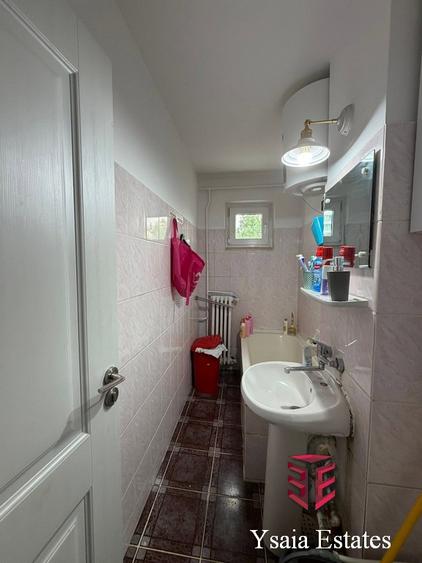 EXCLUSIVITATE LA VANZARE - 2 CAMERE SEMI - CIRESICA -