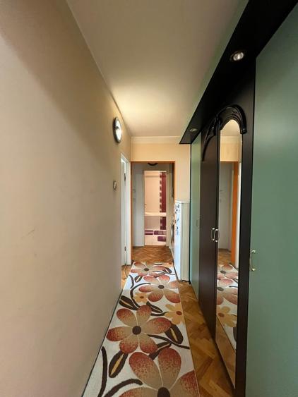 Apartament 3 camere, Tip PB, 68 mp utili, Etaj 3, Zona Decebal,Oradea.