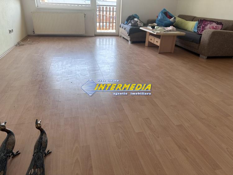 Spatiu Comercial + Apartament in Alba Iulia, Zona Cetate Kaufland