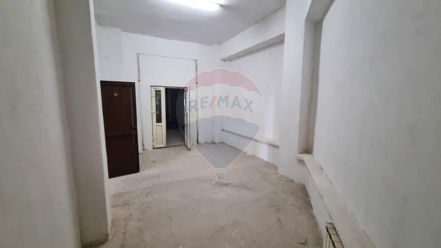 Oportunitate Închiriere: Spațiu Comercial 190 mp