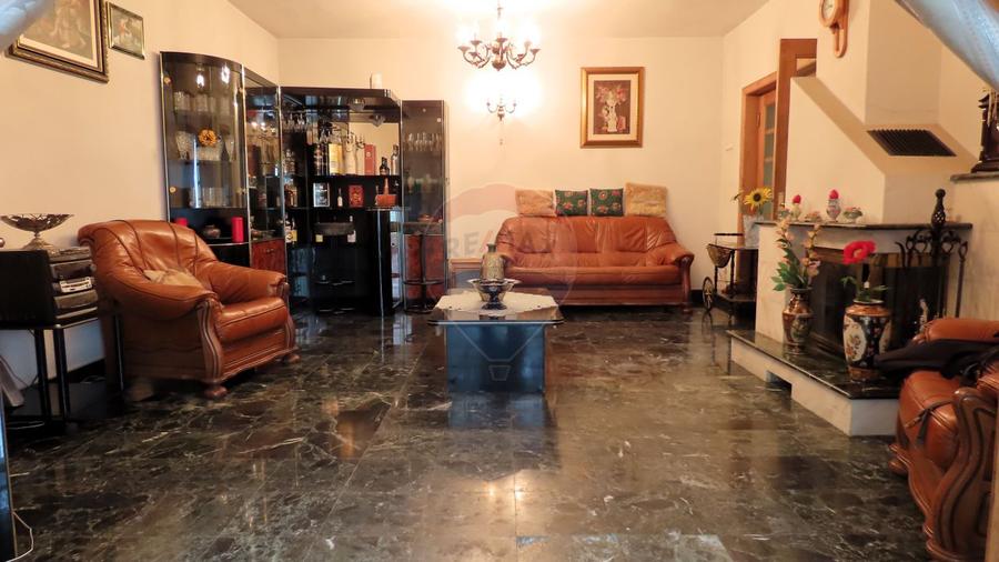 Vila de Vis în Breaza - O Oază de Eleganță și Confort