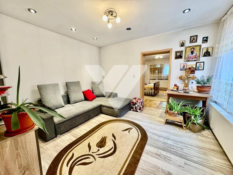 Casa individuala mobilata 6 camere si teren 303 mp - zona Garii Sibiu