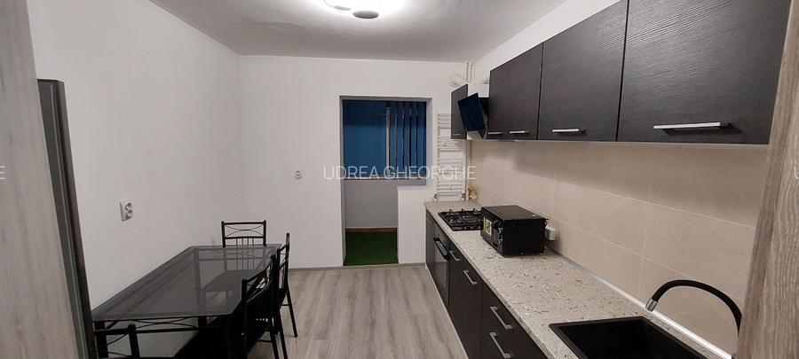 Proprietar închiriere apartament decomandat 2 camere Republicii, Mihai Viteazul - 11