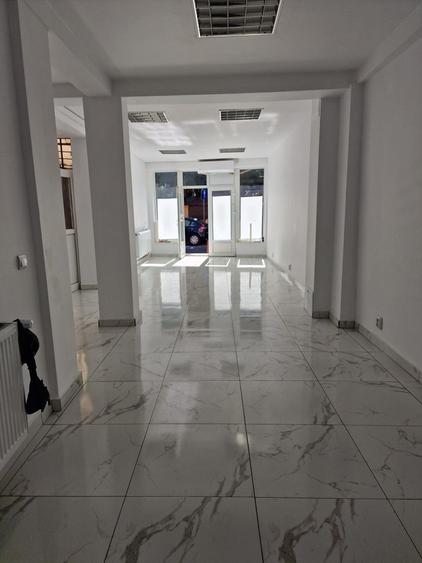 Zona Eroii Revolutiei Brancoveanu P+1+M sp comercial si 2 Garsoniere