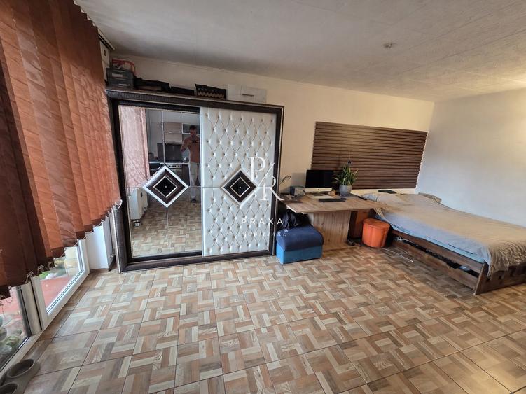 Apartament o camera, 34 mp, parcare, etaj 2, AC, zona Florilor!