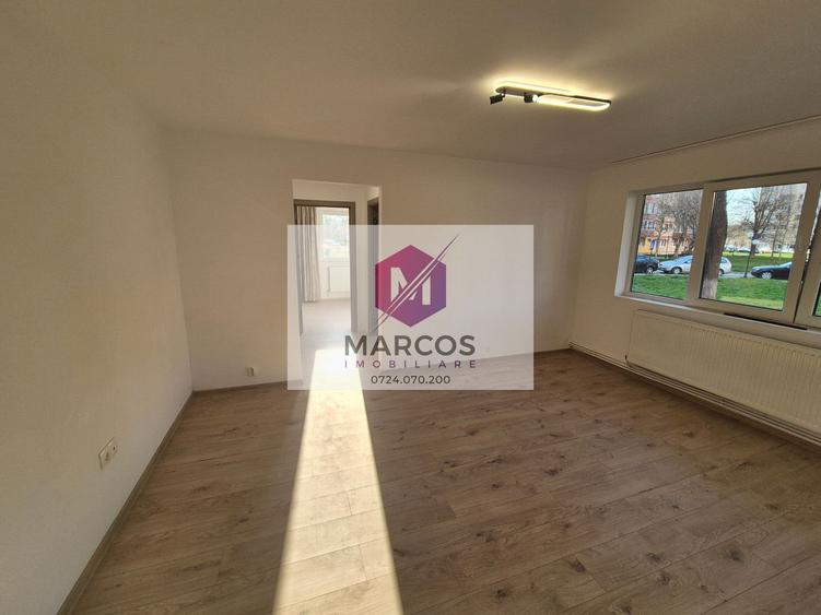 Vand 2 camere Micro 1