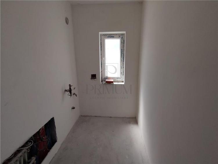 Duplex spatios - personalizare interioara - zona populata