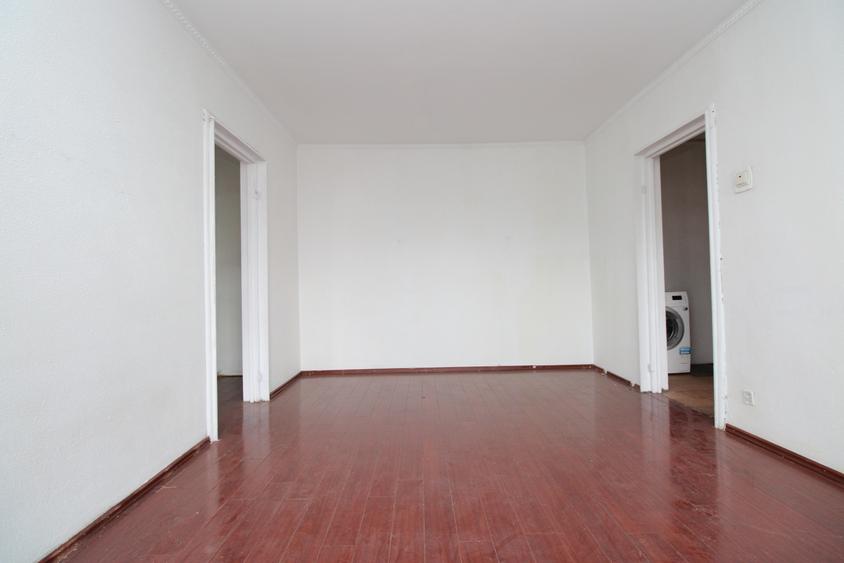 Apartament Drumul Taberei Raul Doamnei-zona Elena Cuza