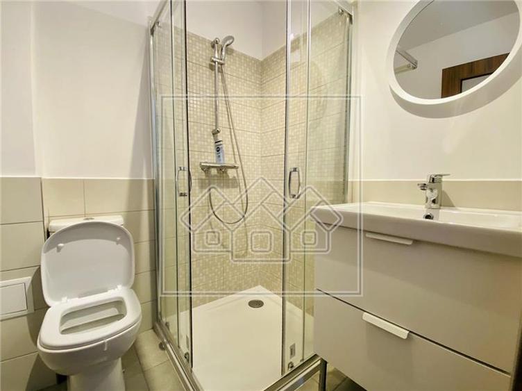 Ap. cu 3 camere si balcon mare, mobilat, Ansamblul Cibinium