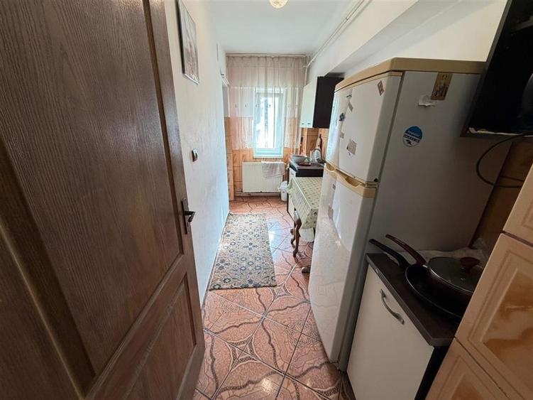 Garsoniera de vanzare, 44mp, etaj 2, zona Brailei