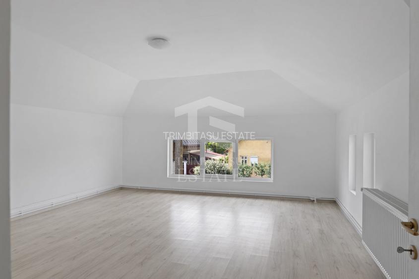 Casa individuala | P+M | Teren 1446 MP | Sup Ut 242 MP | COMISION 0% - 23