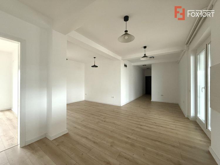 Apartament cu 3 camere, terasa 42 mp in Dumbravita