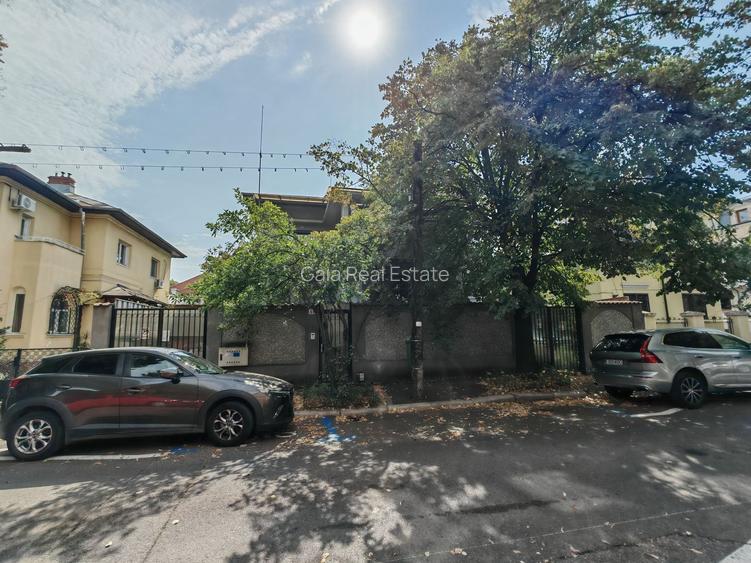 Vilă interbelică – Casin / Domenii – ideală clinica/ resedinta/ sediu / ambasada - 29