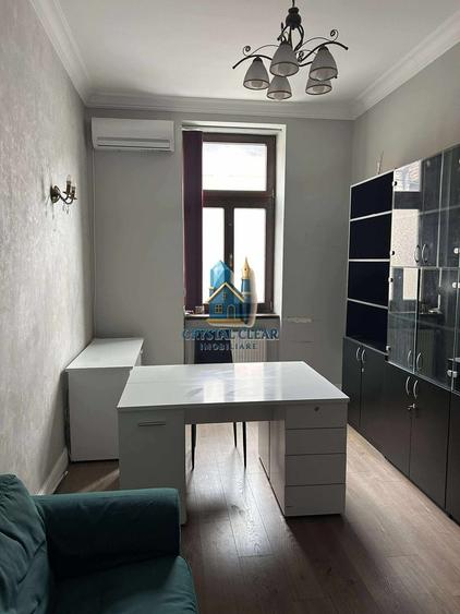 Casă pe 3 nivele, cu 13 camere-zonă centrală, str. Mihail Kogălniceanu