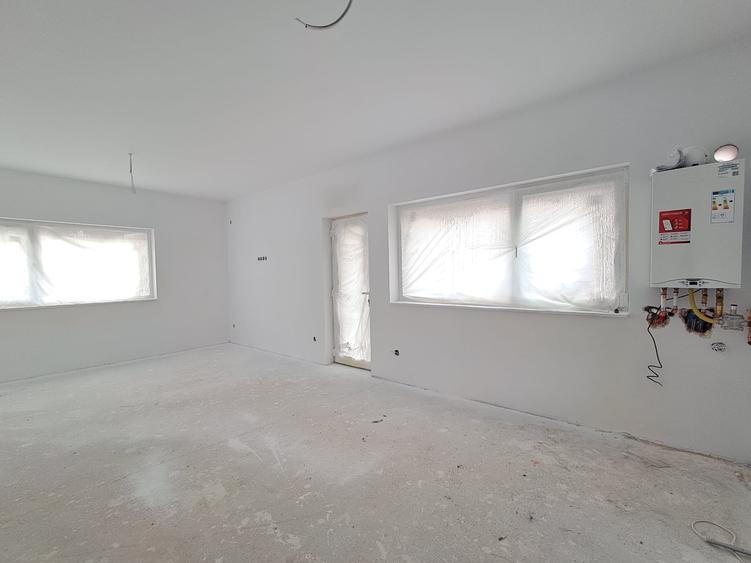 Duplex 135 mp, 2 locuri de parcare, P+1etaj, Floresti