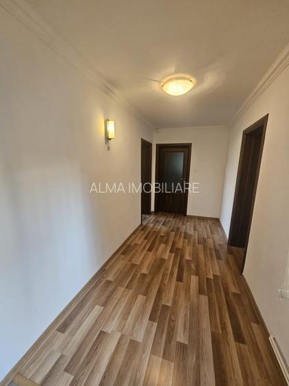 Casa in Andrei Muresanu, 128 mp utili, curte 304 mp!