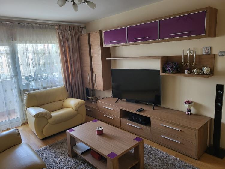P F vand apart. cu 3 camere, decomandat, etaj 3 , Marasti,str Gorunului,