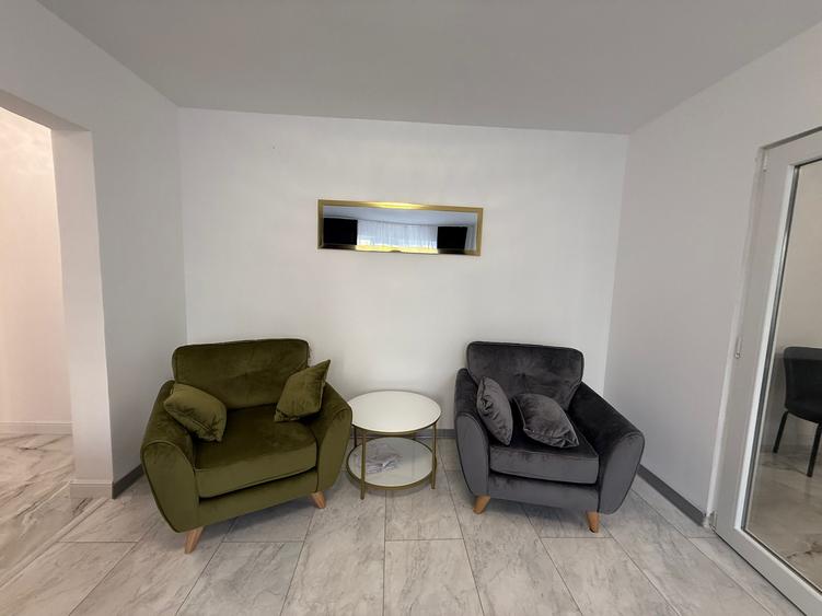 Apartament 2 camere,parter,zona Piata Centrala