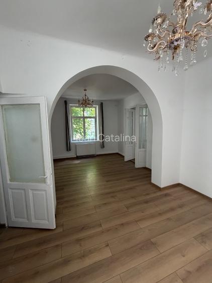 Zona Unirii, apartament parter vila, curat,luminos, linistit,curte - 13