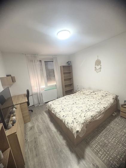 Apartament de închiriat, strada Republicii