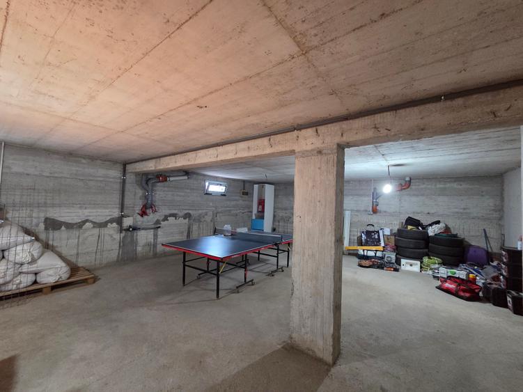 Vila superba D+ P+ 1E stil mediteranean in Paunesti jud Vrancea