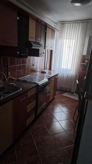 Vand in Sang.de Mures,apt. 4 camere, et.4 din 4,