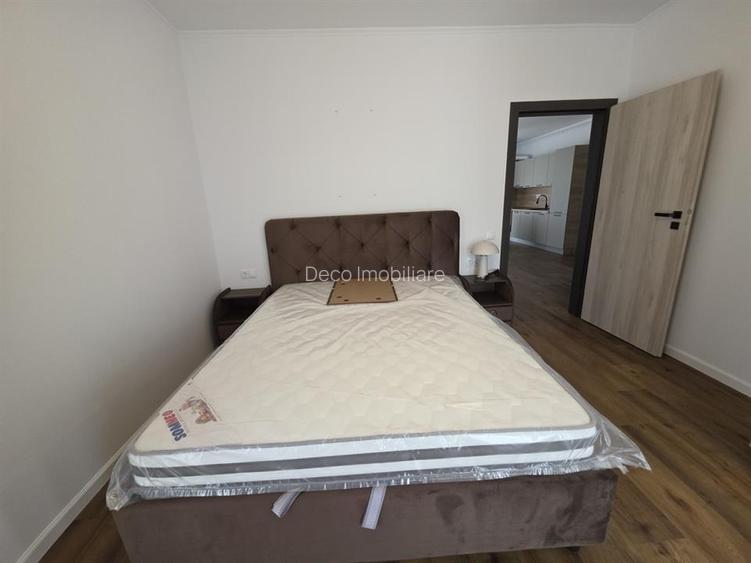 Apartament cu 3 camere lux zona La Terenuri - 20