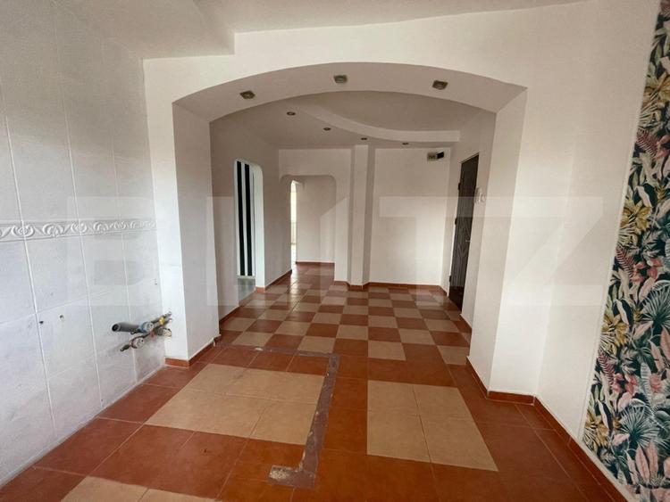 Spatiu de birouri, 52 mp, zona Billa .