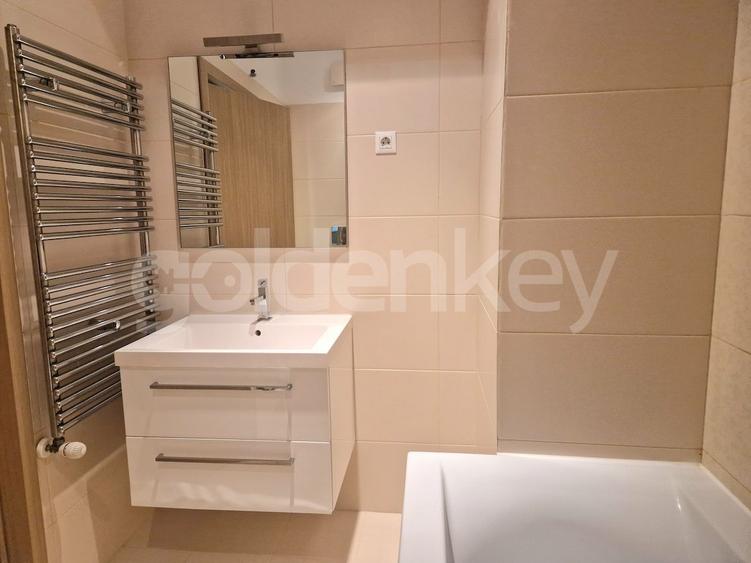 Apartament mobilat cu 2 camere | piscina | garaj