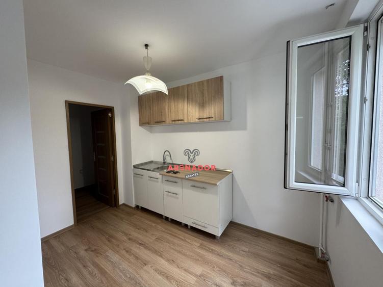 3 Camere | Titan | Birouri | Metrou 3 minute | etaj 1| Renovat