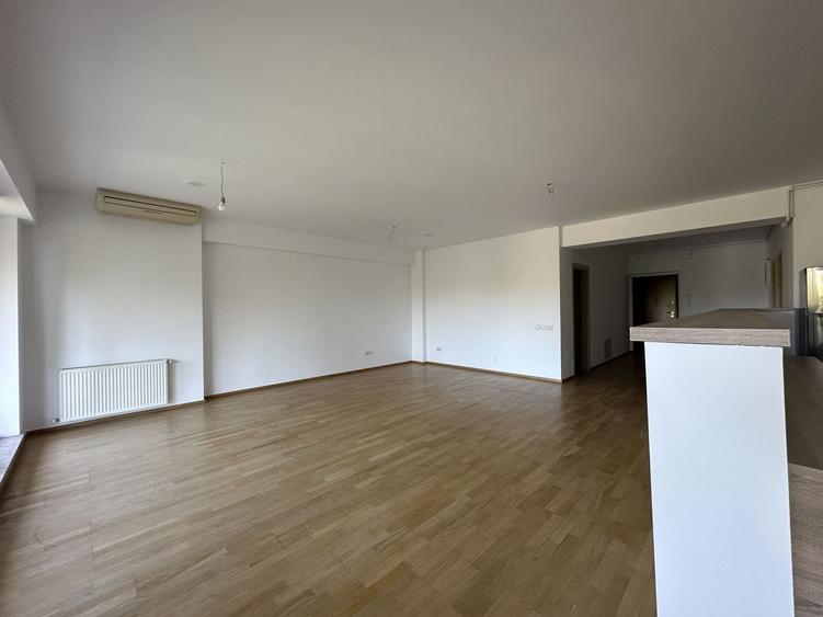 BEST DEAL Satul Francez | Herastrau | 4 camere | Vedere Parc | loc de parcare