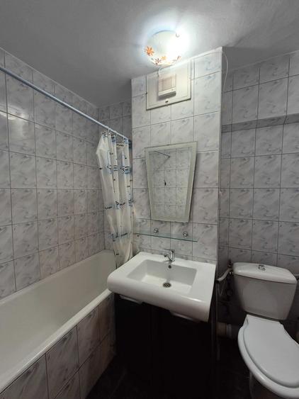 Apartament 2 camere decomandat la 6 minute de metrou Lujerului